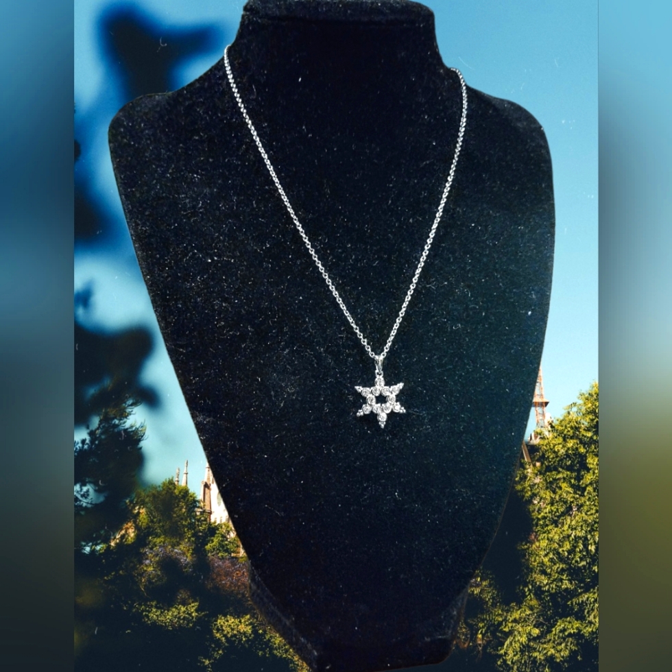 925 Sterling Silver Cubic Zirconia Star Pendant